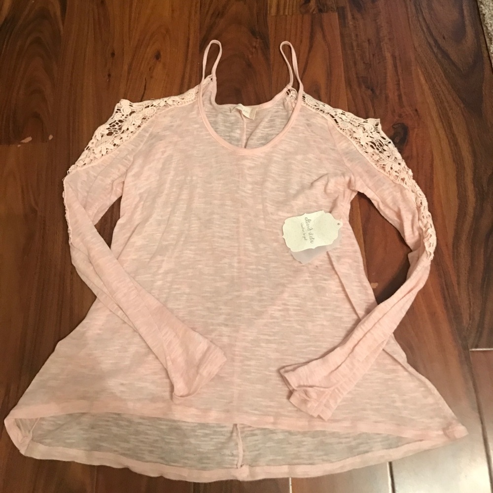 NWTS alters state soft pink off the shoulder