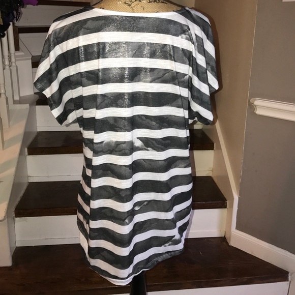 APT. 9 Shirt!!! - Picture 2 of 3