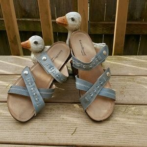 Comfortable summer sandal, great arch