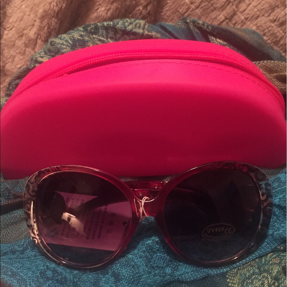 @redsassyred RESERVED