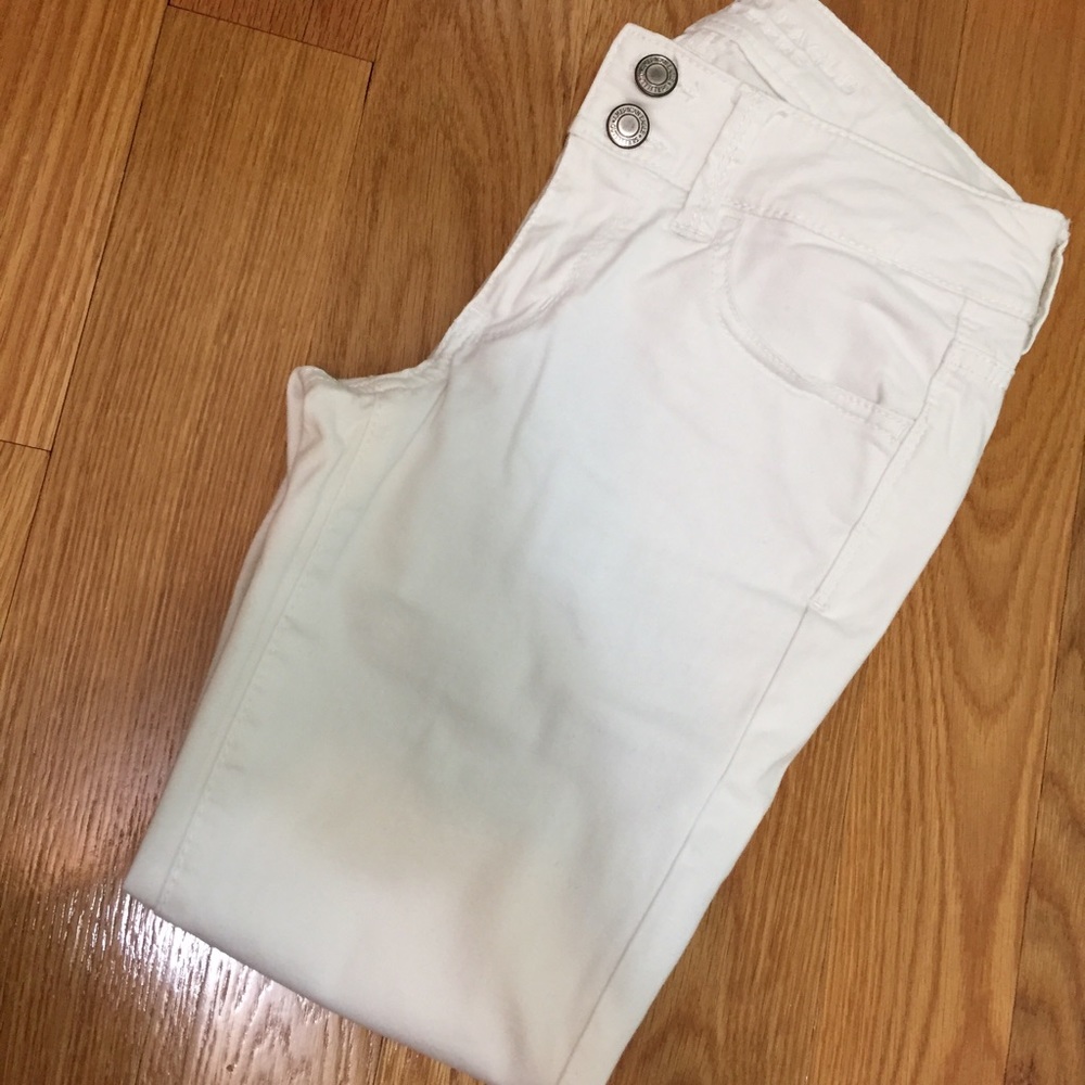 🌸AE White skinny capris 🌸