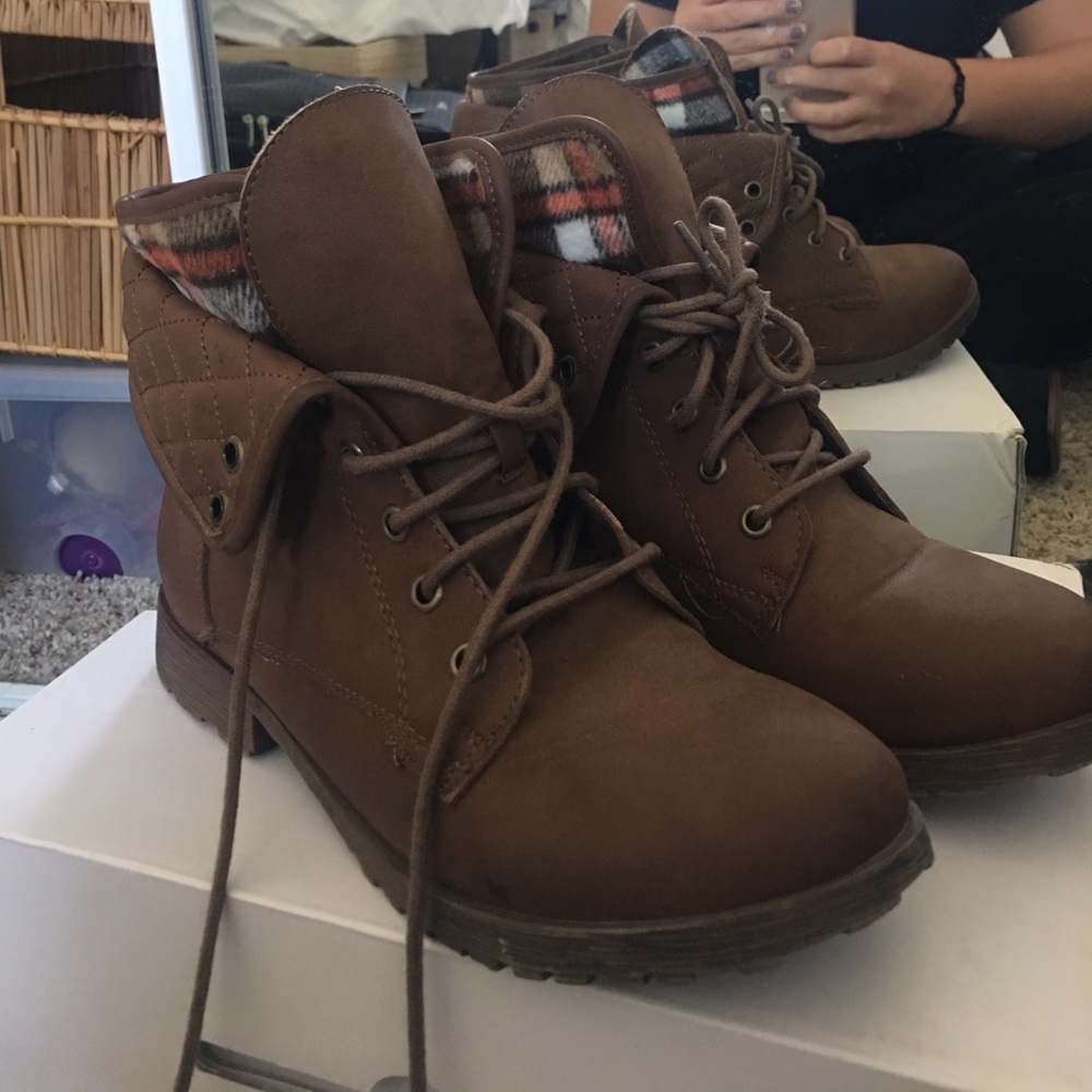 Flannel two layer boots