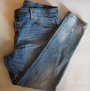 Ava & Viv Skinny Distressed Jeggings