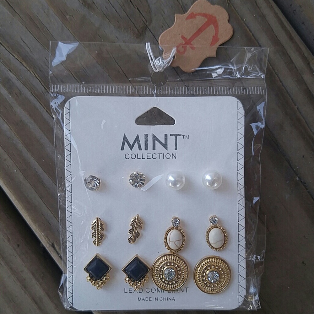 Earring set - Picture 3 of 3