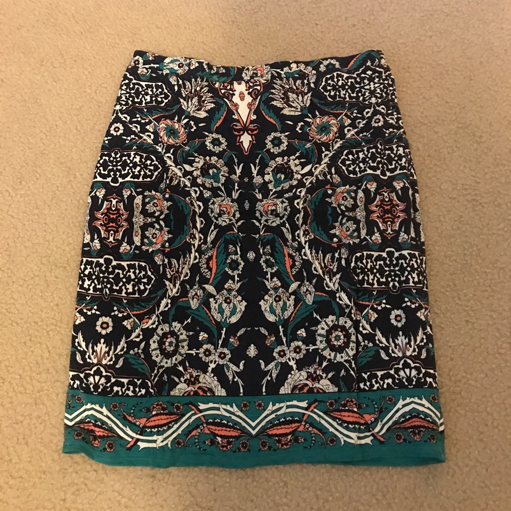 Floral ethical pattern mini skirt