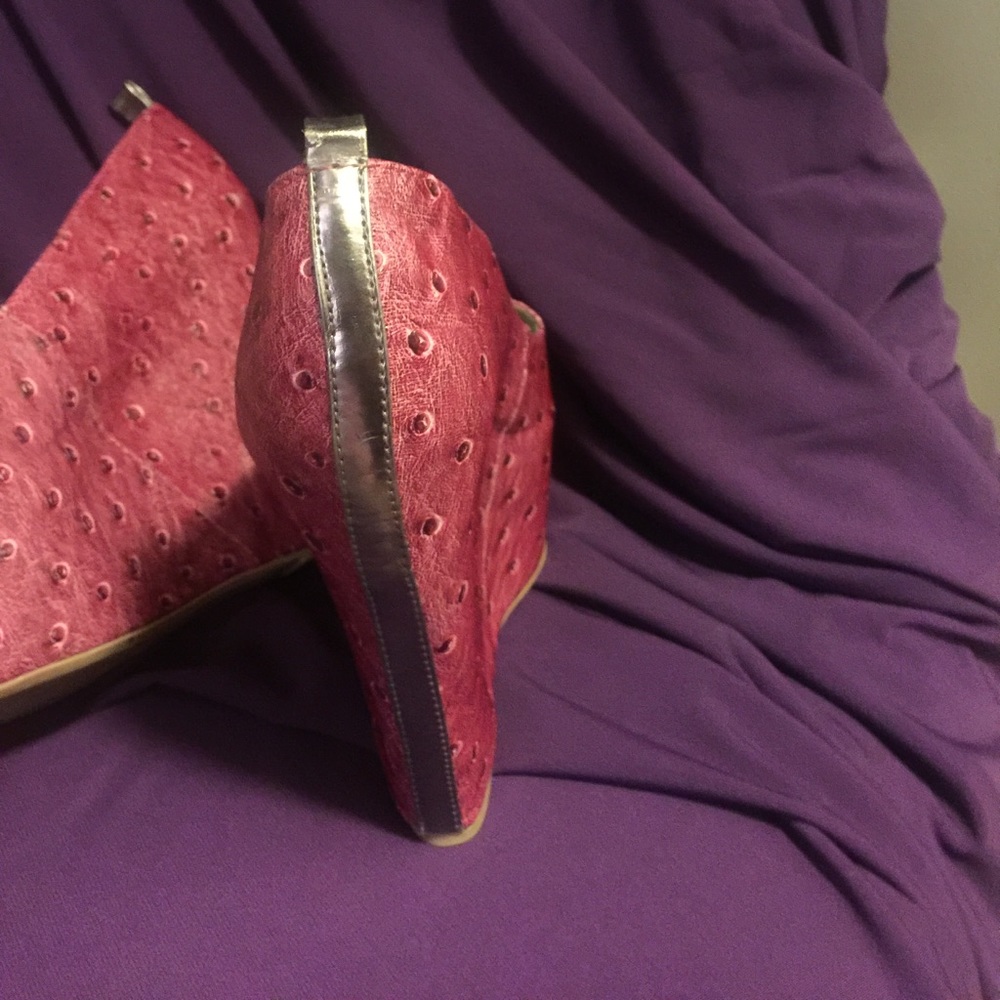 Platform wedge - Picture 3 of 3