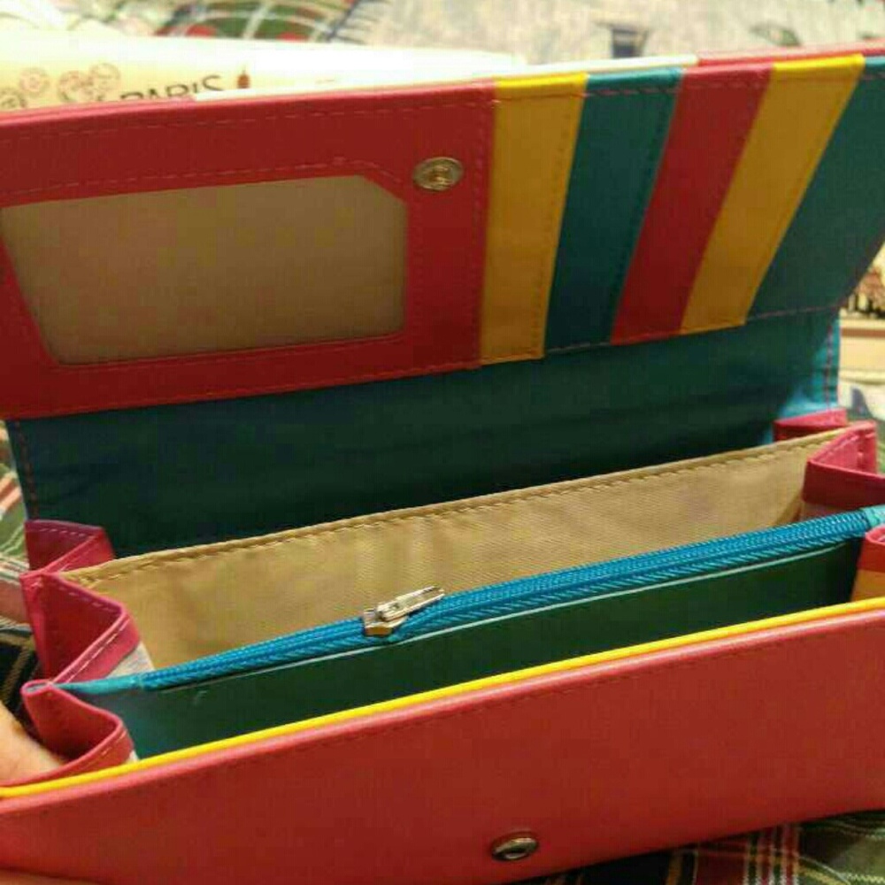 Lady's wallets - Picture 4 of 5