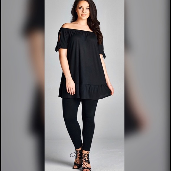 PLUS--Salya Off Shoulder Top - Picture 2 of 3