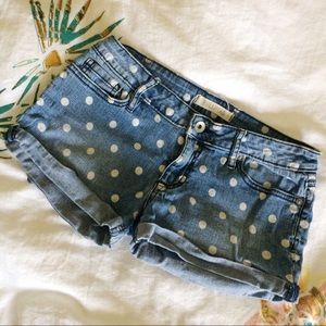 Polka dot jean shorts!