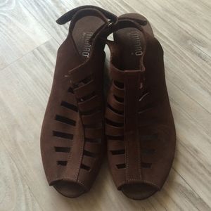 Munro 'Abby' Slingback Sandal