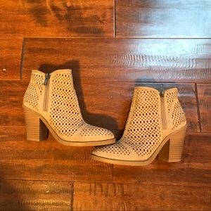 Taupe booties size 6