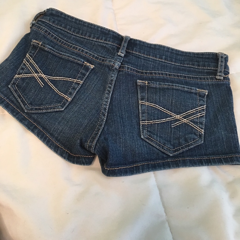 Shorts - Picture 2 of 2