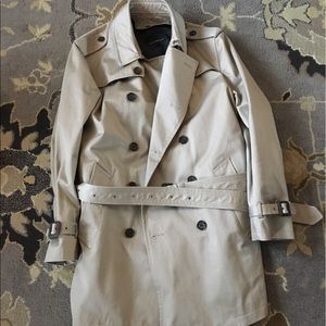 Banana Republic Men's Classic Trench