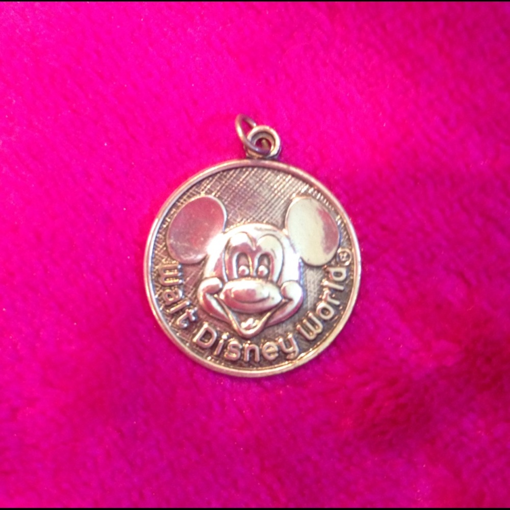 Mickey Mouse Disney World Vintage Mickey charm SS