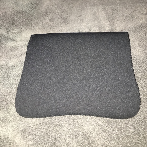 BUILT iPad (mini) OR eReader case - Picture 2 of 3