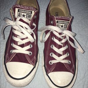 Maroon/Burgundy All-Star Low Top Converse