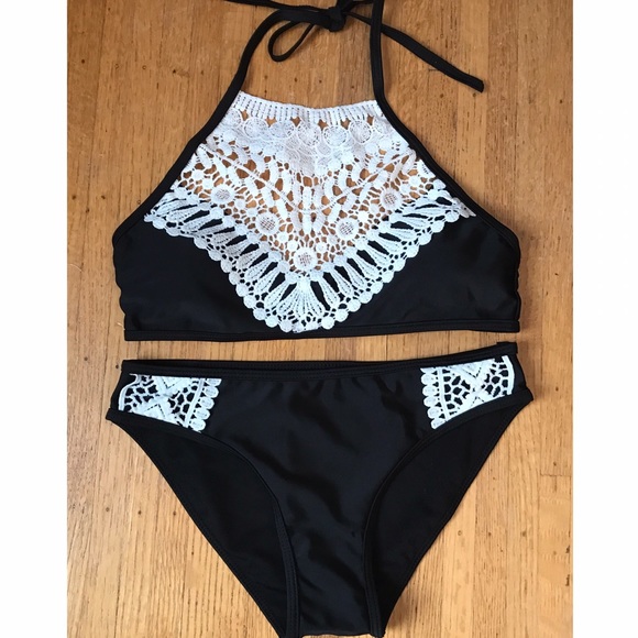 NWT black white crochet bikini - Picture 3 of 4