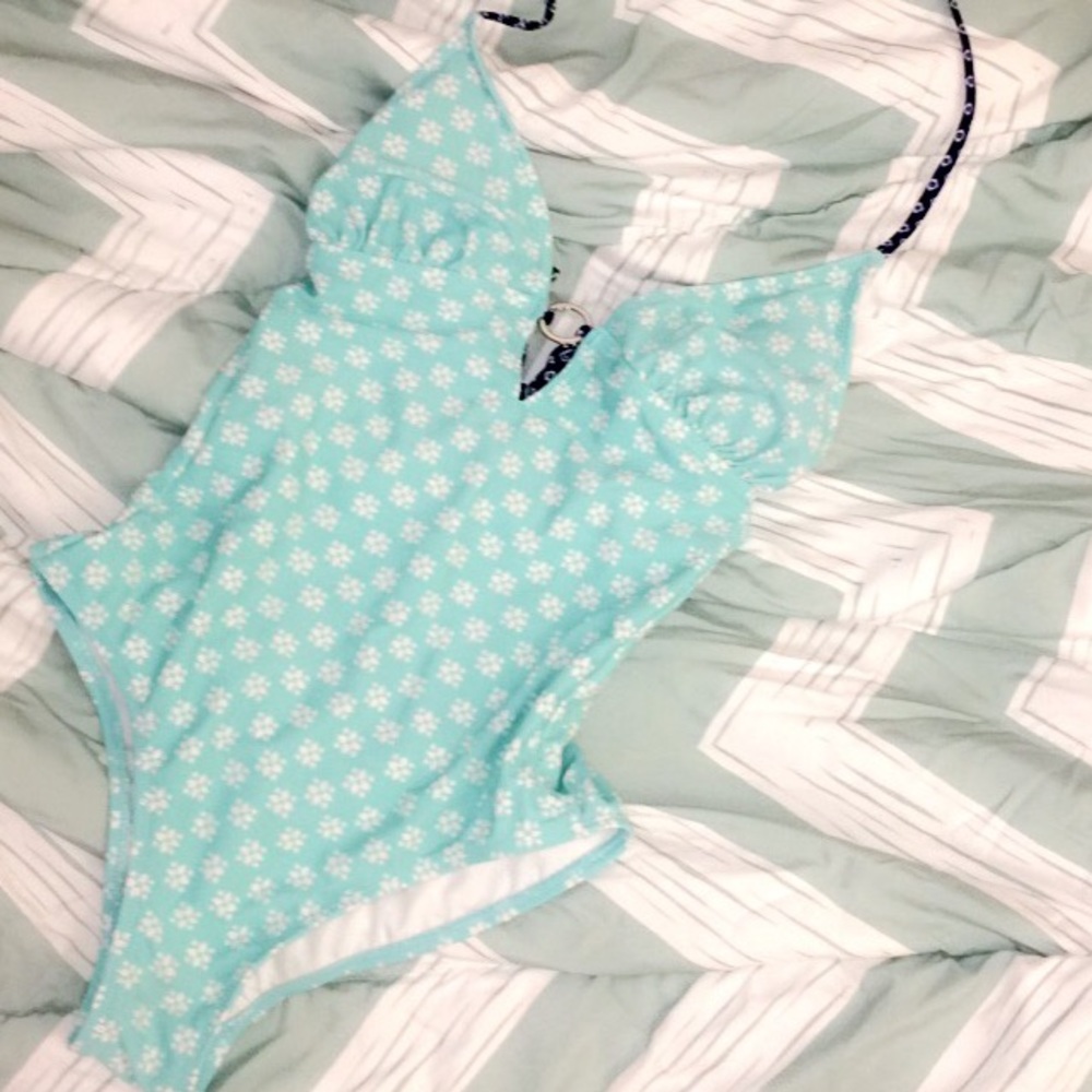One Piece bathing suit