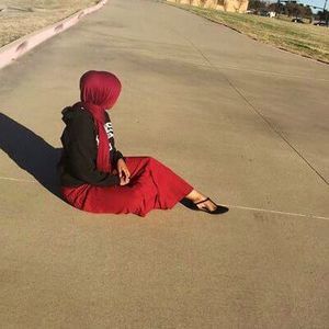 Meet your Posher, Samira