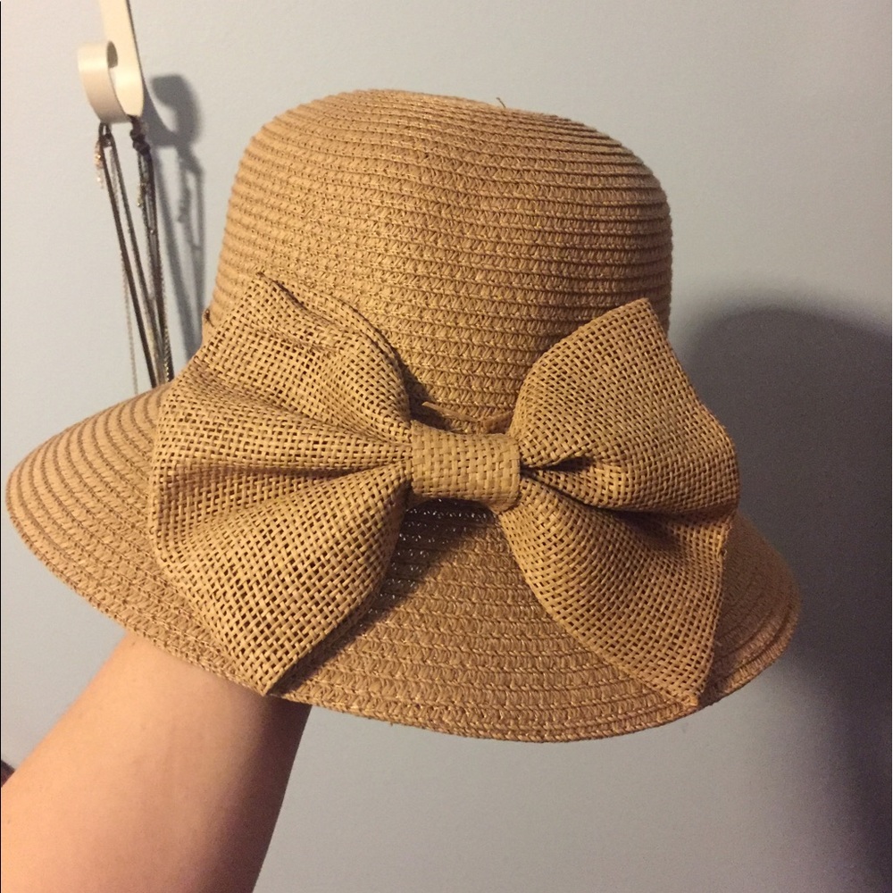 Burlap bow hat