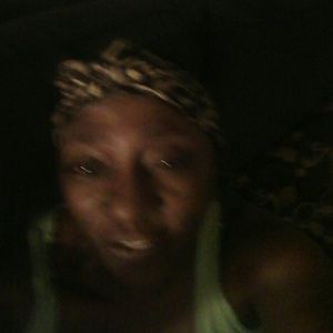 Meet your Posher, Cynthia