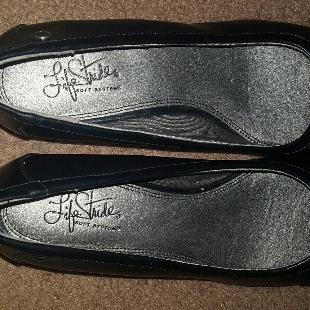 Black flats