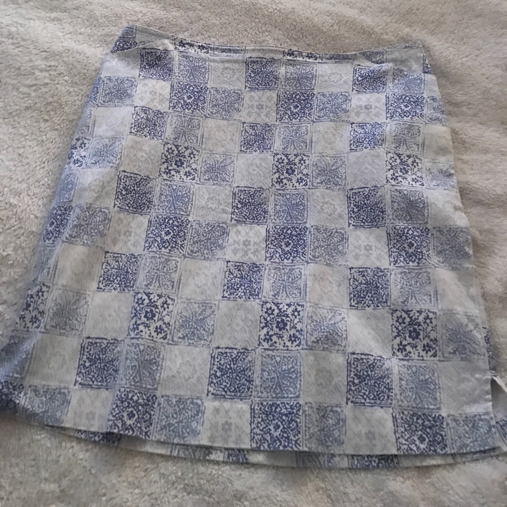 Geoffrey Beene blue and white skirt