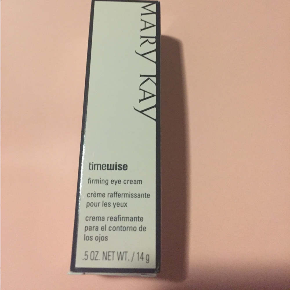 Mary Kay: forming eye cream