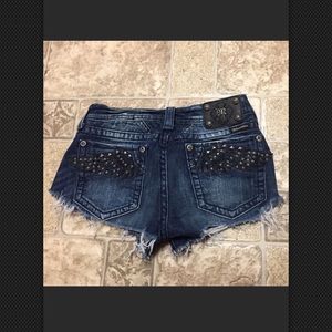 Miss me Jean shorts. Size 29