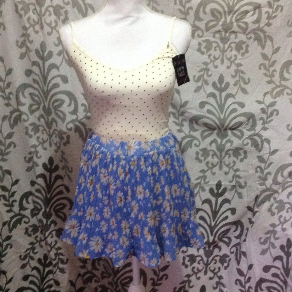 American Rag Juniors Floral Pleated Skirt