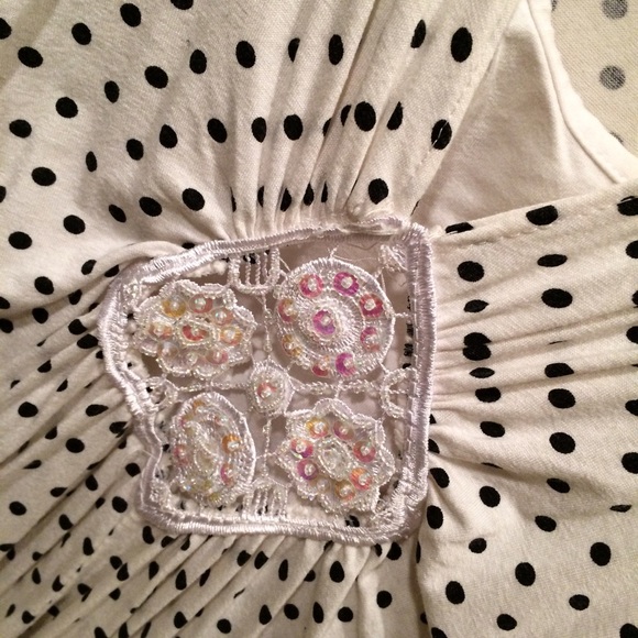 Dressy Polka Dot Halter Tank Top /w Sequin Accents - Picture 4 of 4