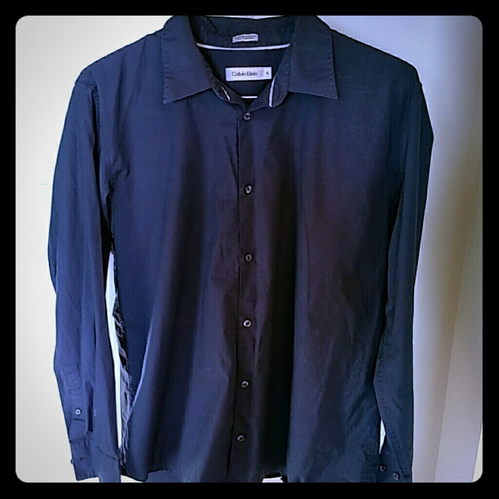 Men's Calvin Klein navy blue button down shirt