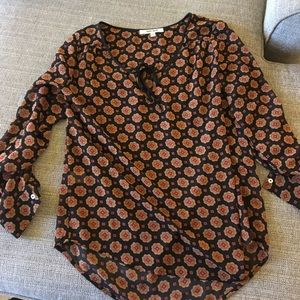 Flowy patterned blouse