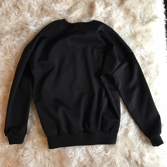 Black sweater - Picture 2 of 3