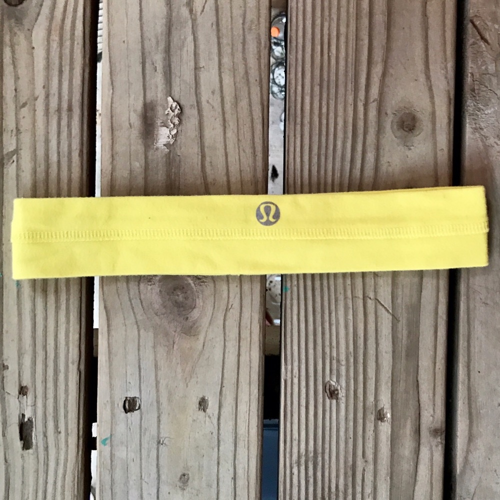 Lululemon yellow headband