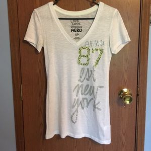 White Aeropostale shirt.