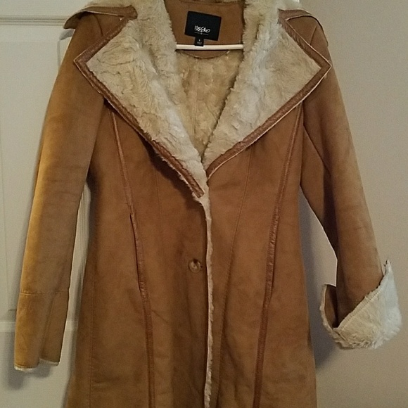 women's coat - Picture 3 of 4
