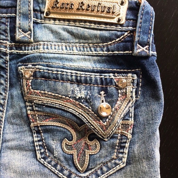 NWT!! Rock Revival shorts new collection - Picture 2 of 4