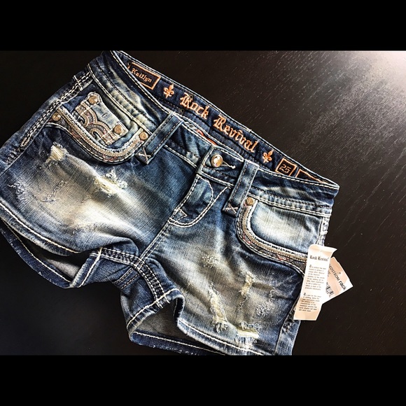 NWT!! Rock Revival shorts new collection - Picture 3 of 4