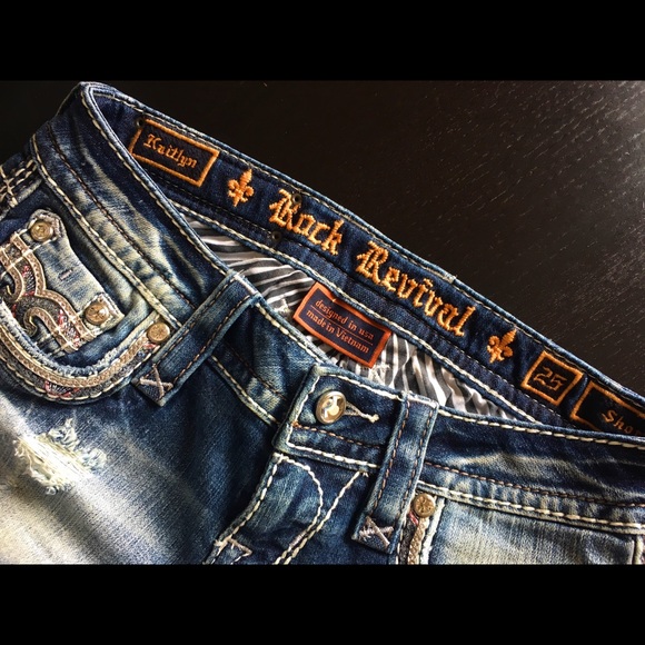 NWT!! Rock Revival shorts new collection - Picture 4 of 4