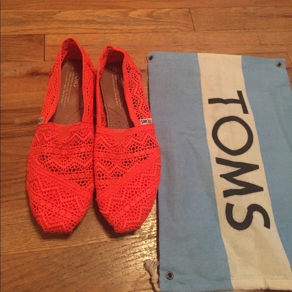 Neon coral crochet Toms