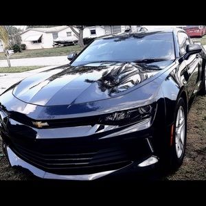 Meet your Posher, Denis