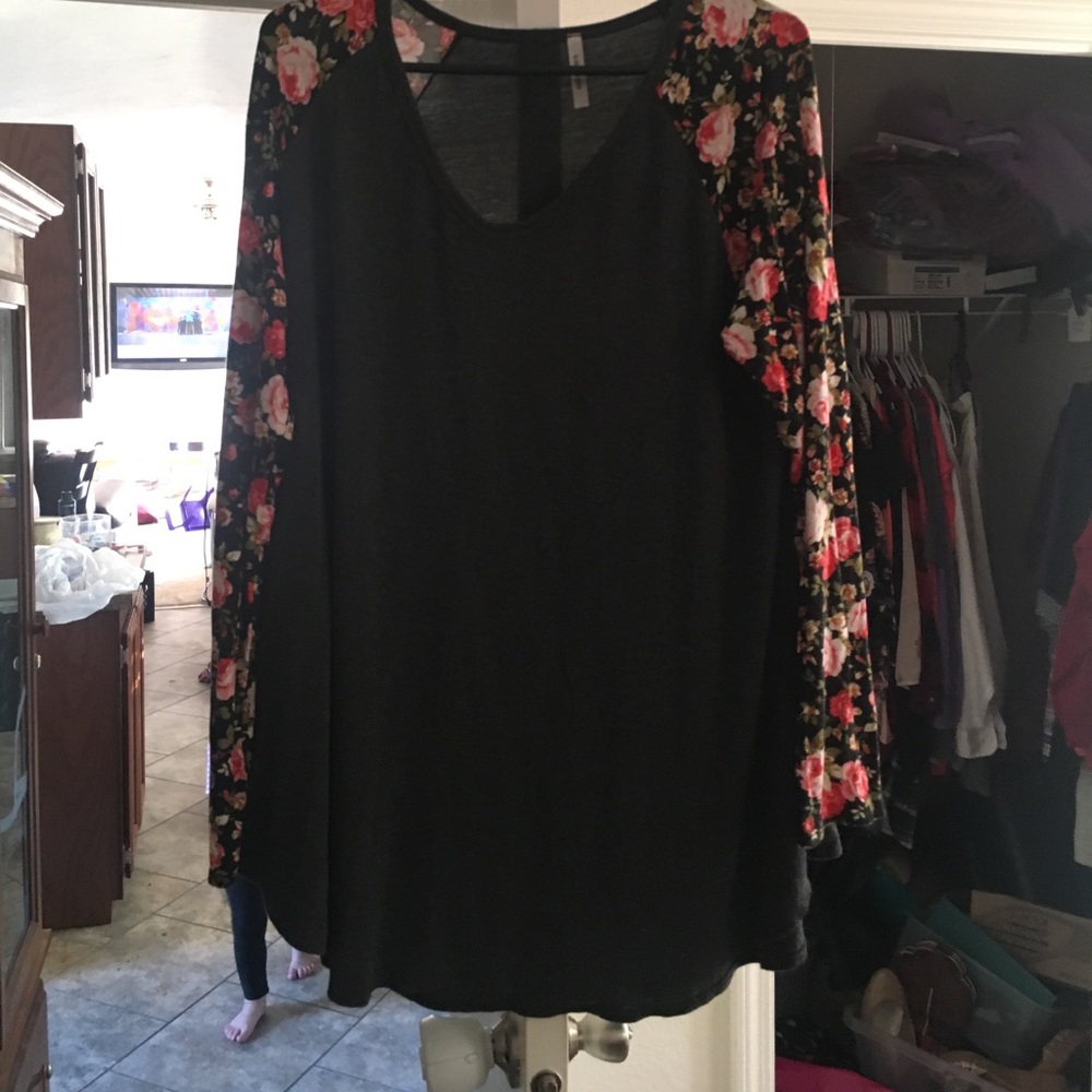 Long sleeve top