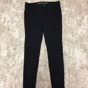 American Eagle black jeggings