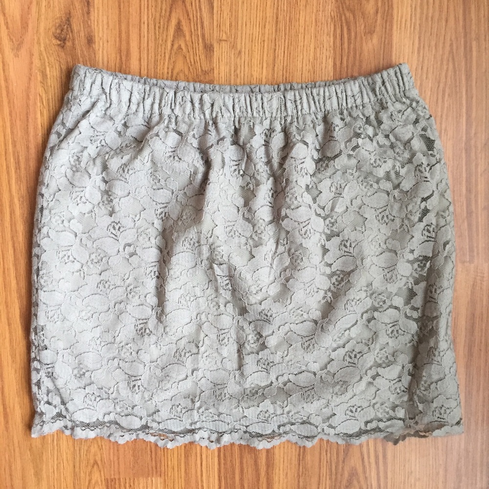 Gray lace skirt