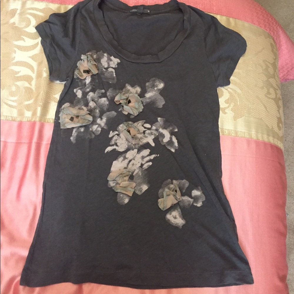 J.Crew gray light weight tee with 3D plumes