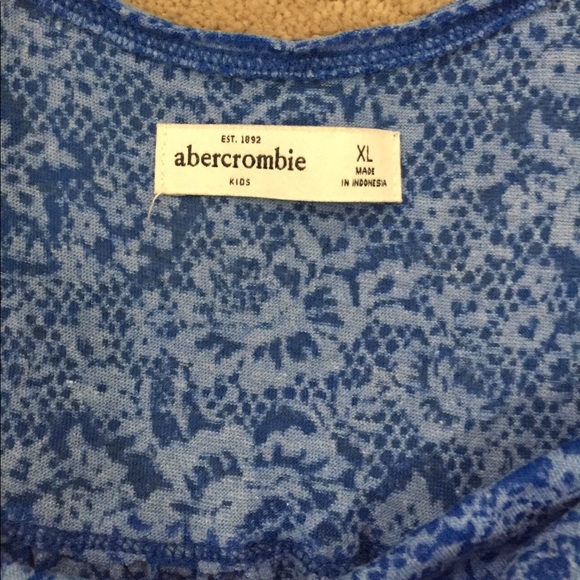 Abercrombie Lace print tank top - Picture 3 of 3
