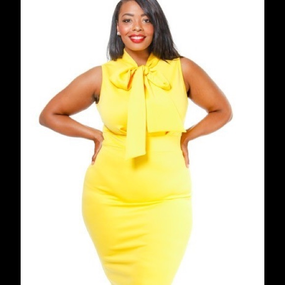 Dresses & Skirts - Plus Bow Dress