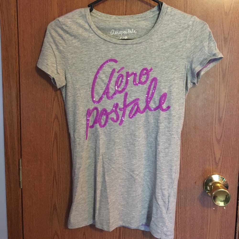 Grey Aeropostale shirt.