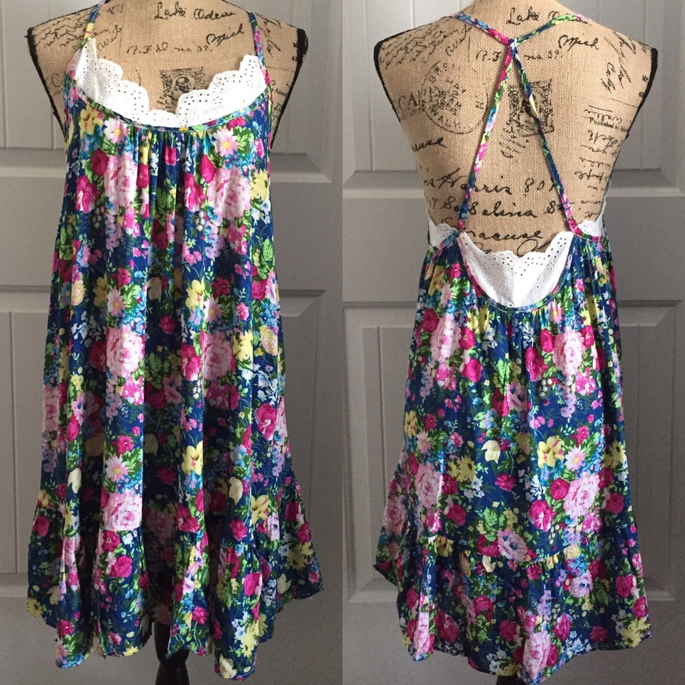 LAST ONE! Floral Print Dress - Picture 2 of 8